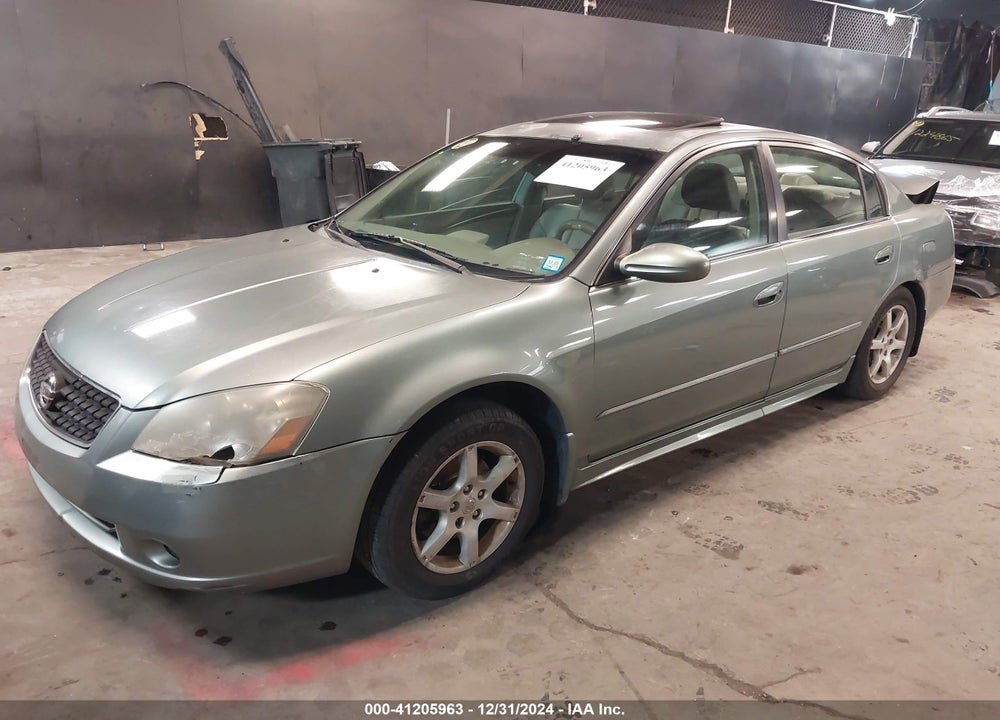 2005 NISSAN ALTIMA 3.5 SL VIN: 1N4BL11E85N928820