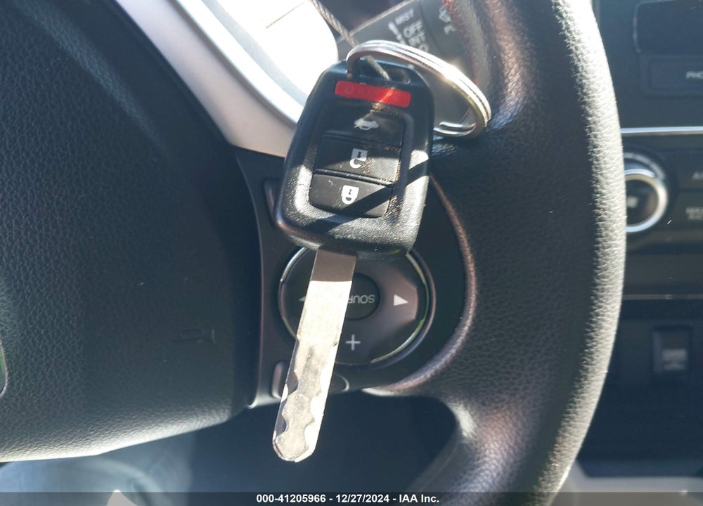 2014 HONDA CIVIC VIN: 19XFB2F58EE201761