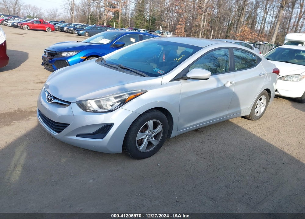 2014 HYUNDAI ELANTRA SE VIN: KMHDH4AE9EU172065