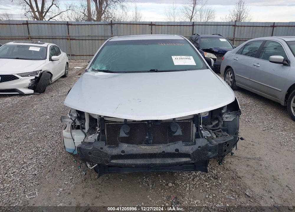 2014 TOYOTA CAMRY SE VIN: 4T1BF1FK9EU807165
