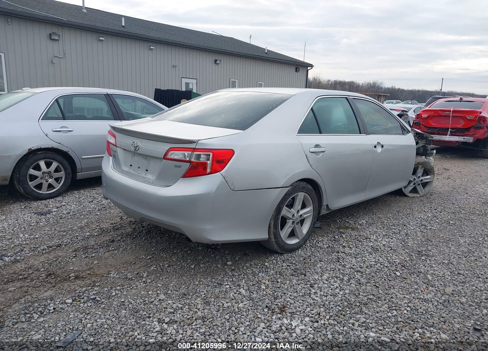 2014 TOYOTA CAMRY SE VIN: 4T1BF1FK9EU807165
