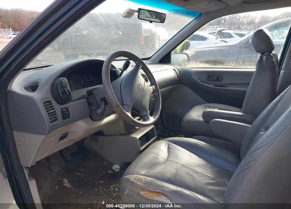 1998 NISSAN QUEST GXE/XE VIN: 4N2ZN1111WD811813