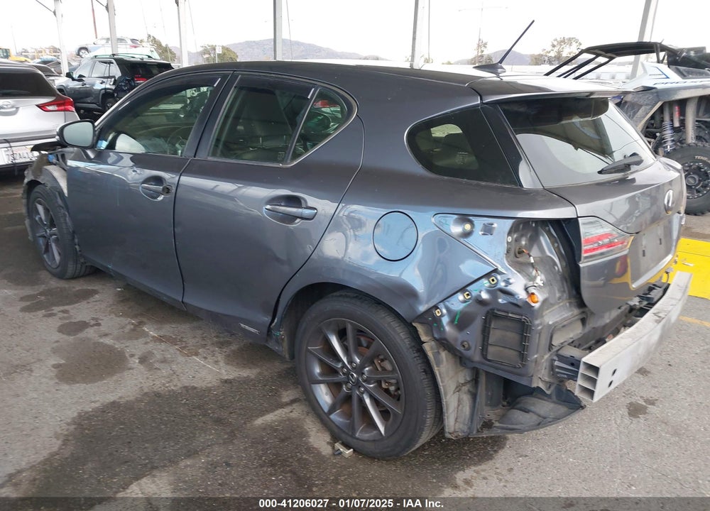 2013 LEXUS CT 200H VIN: JTHKD5BH8D2172072
