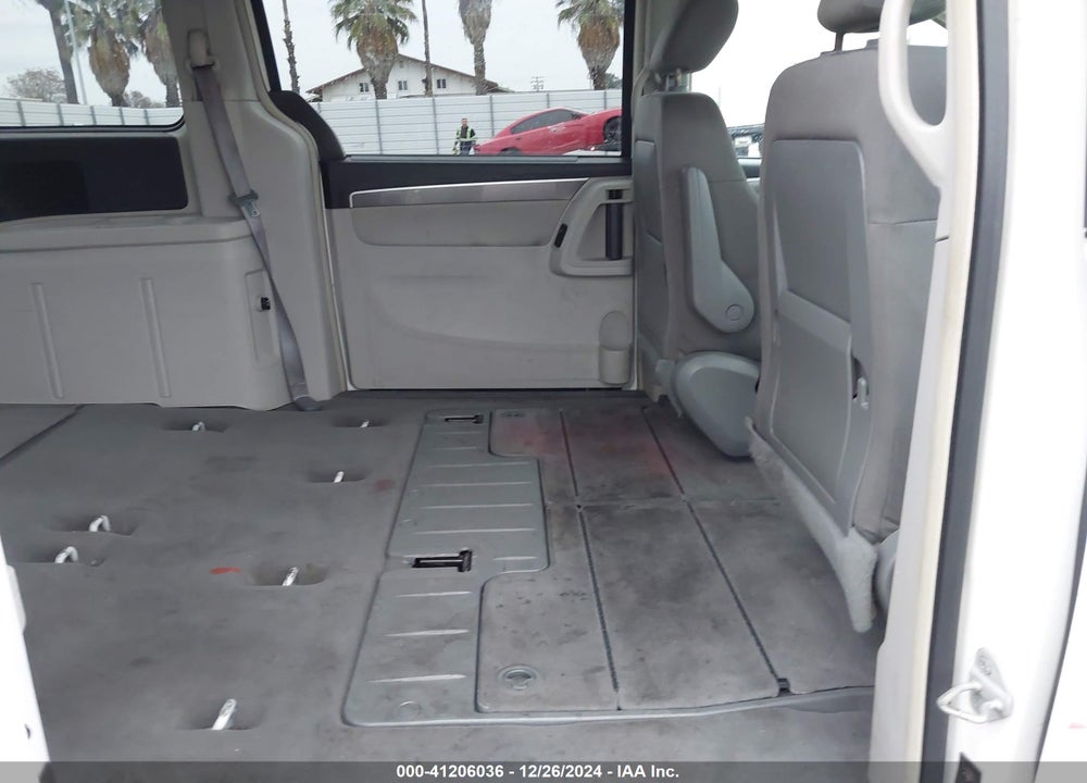 2009 VOLKSWAGEN ROUTAN S VIN: 2V8HW44169R549835