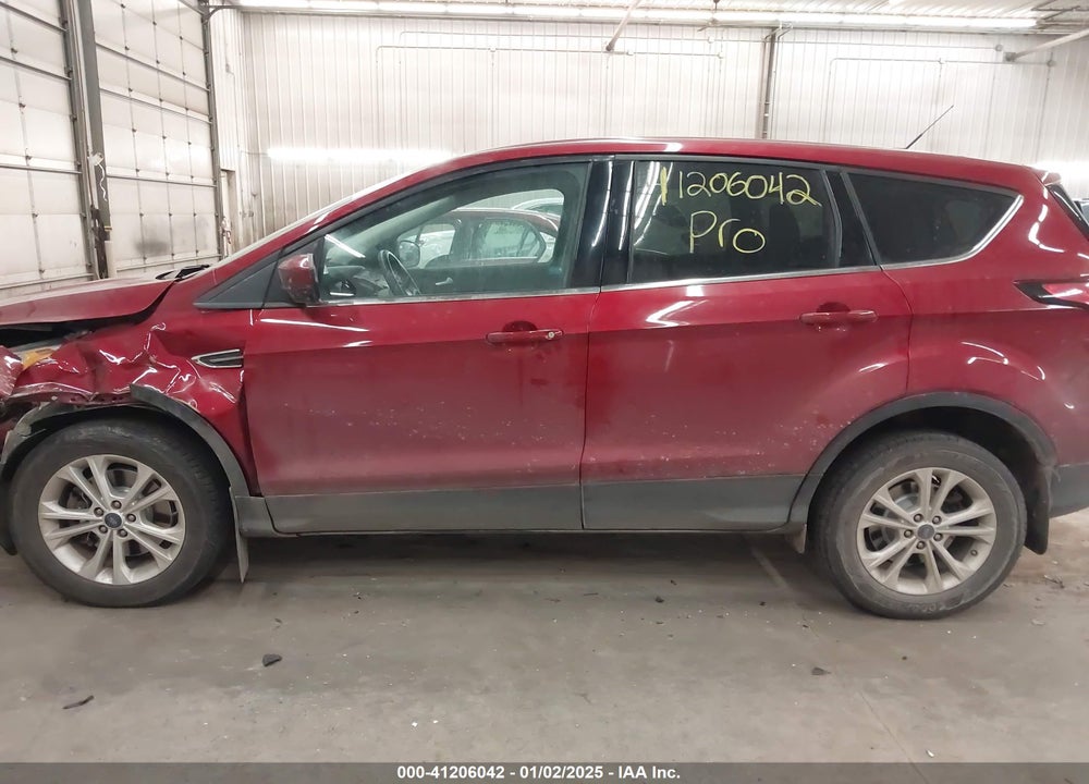 2017 FORD ESCAPE SE VIN: 1FMCU0G92HUE47967