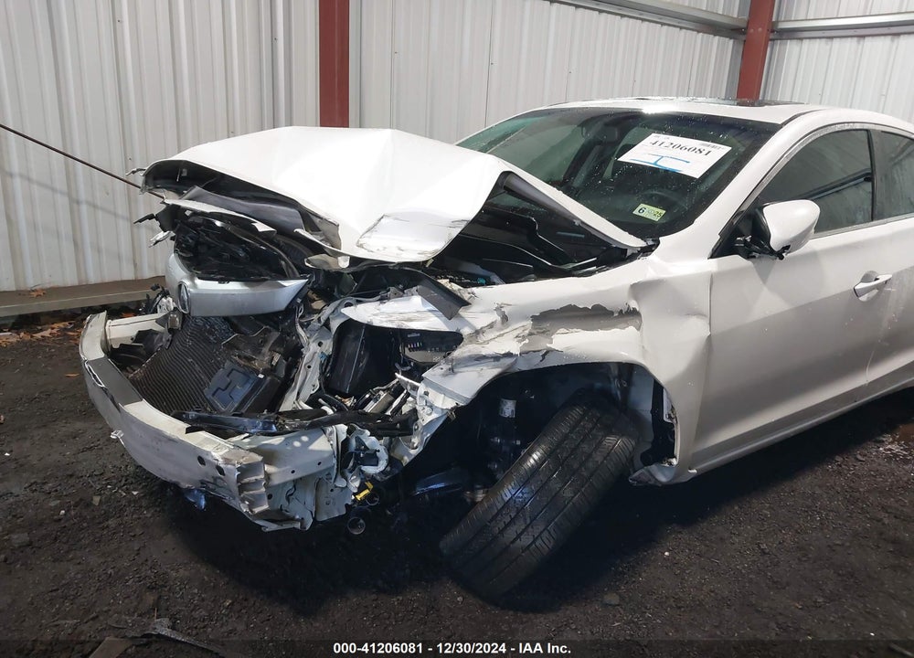 2013 ACURA ILX 2.0L VIN: 19VDE1F5XDE008351