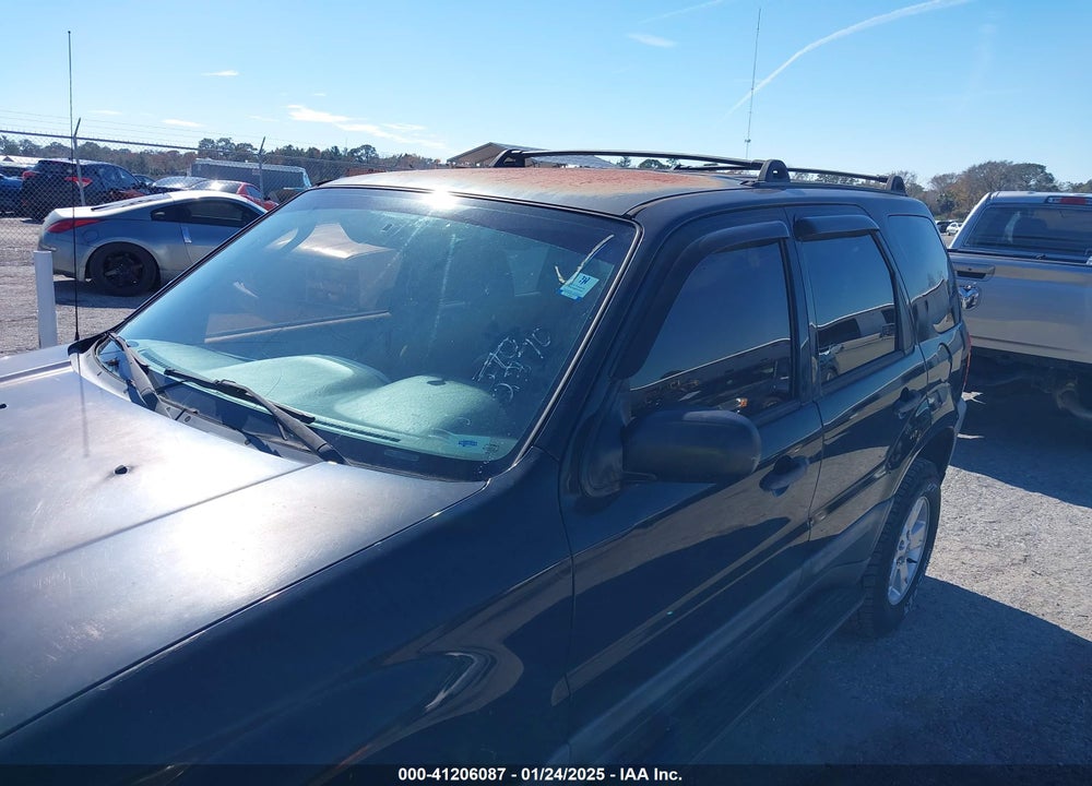 2005 FORD ESCAPE XLT VIN: 1FMYU03135KB50817