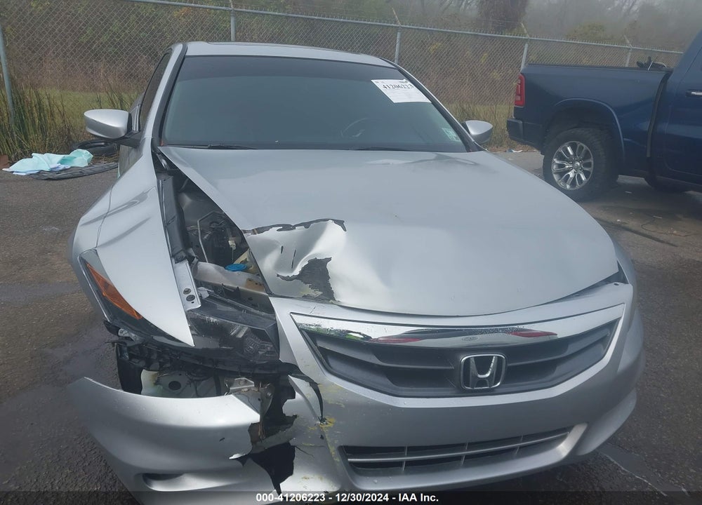 2011 HONDA ACCORD 2.4 EX-L VIN: 1HGCS1B80BA003950