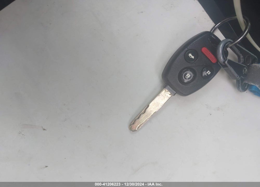 2011 HONDA ACCORD 2.4 EX-L VIN: 1HGCS1B80BA003950