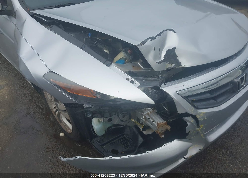 2011 HONDA ACCORD 2.4 EX-L VIN: 1HGCS1B80BA003950