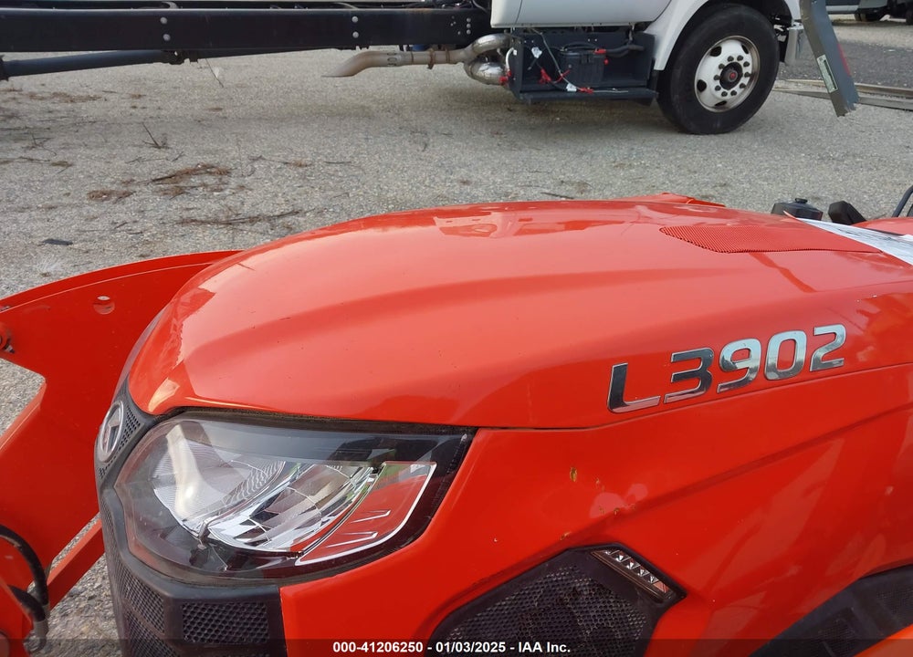 2023 KUBOTA L3902HST TRACTOR VIN: KBULMBHRHNJL16044