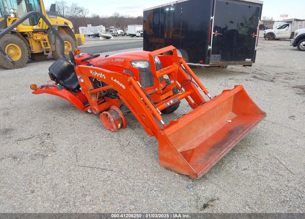 2023 KUBOTA L3902HST TRACTOR VIN: KBULMBHRHNJL16044