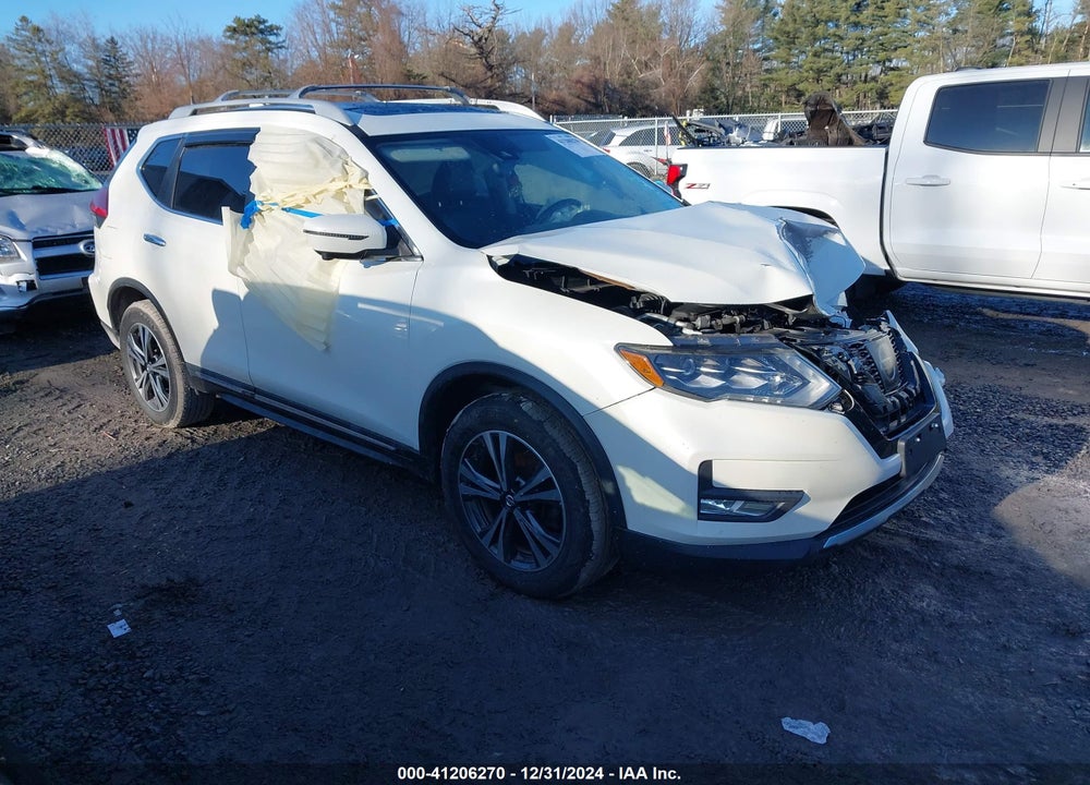 2017 NISSAN ROGUE SL VIN: 5N1AT2MV4HC845517
