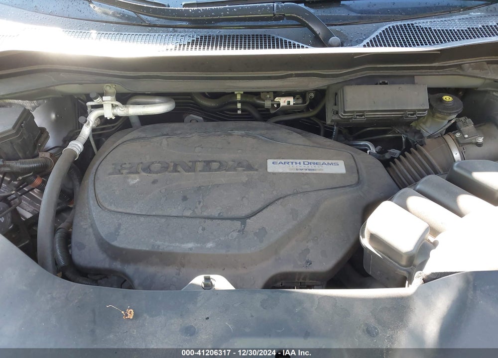 2017 HONDA PILOT EX VIN: 5FNYF6H43HB105219