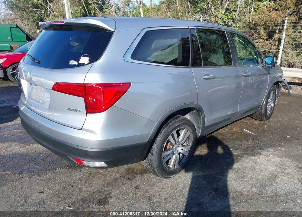 2017 HONDA PILOT EX VIN: 5FNYF6H43HB105219