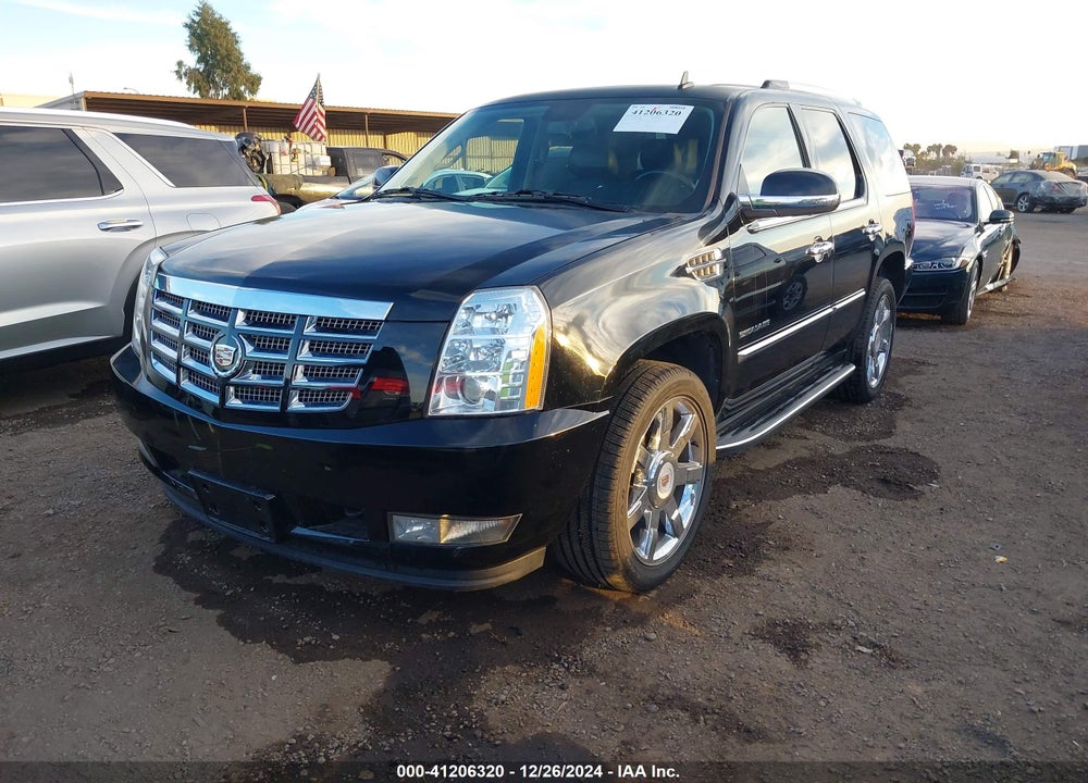 2014 CADILLAC ESCALADE LUXURY VIN: 1GYS4BEF0ER191065