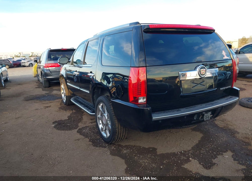 2014 CADILLAC ESCALADE LUXURY VIN: 1GYS4BEF0ER191065