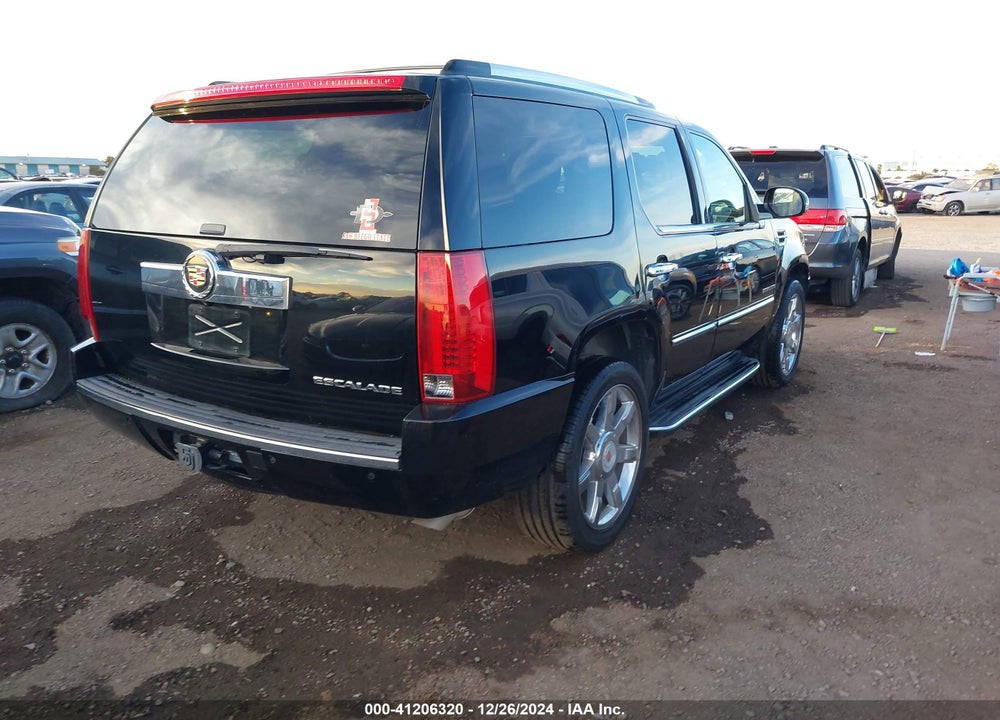 2014 CADILLAC ESCALADE LUXURY VIN: 1GYS4BEF0ER191065