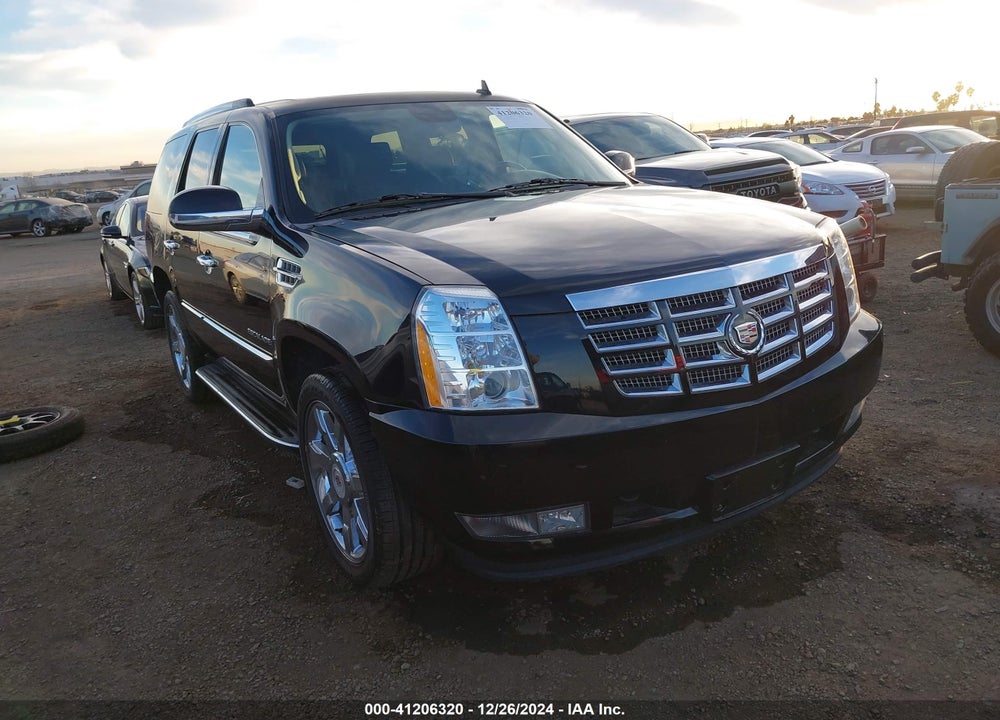 2014 CADILLAC ESCALADE LUXURY VIN: 1GYS4BEF0ER191065