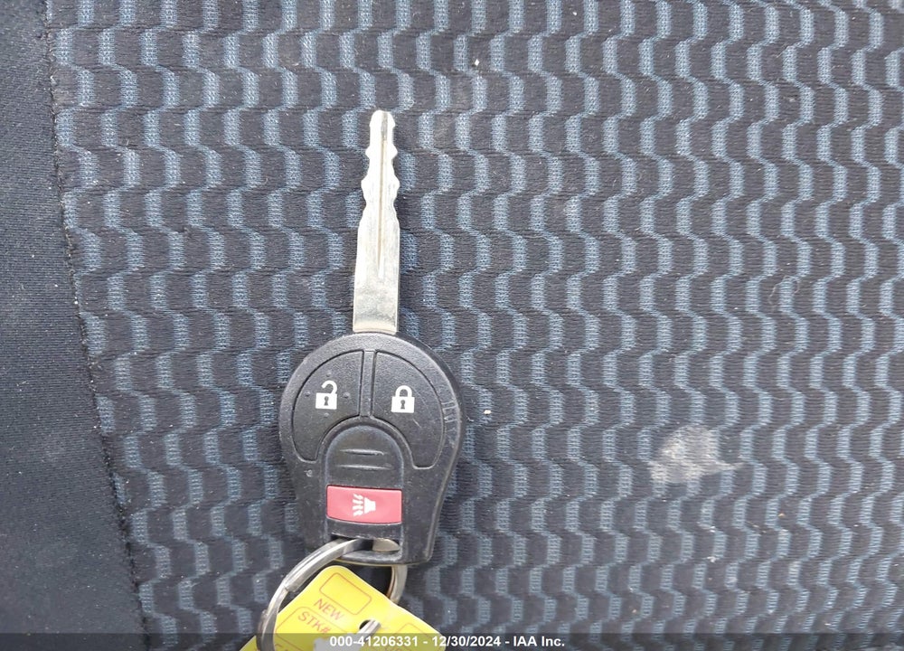 2015 NISSAN VERSA NOTE SV VIN: 3N1CE2CP2FL365197