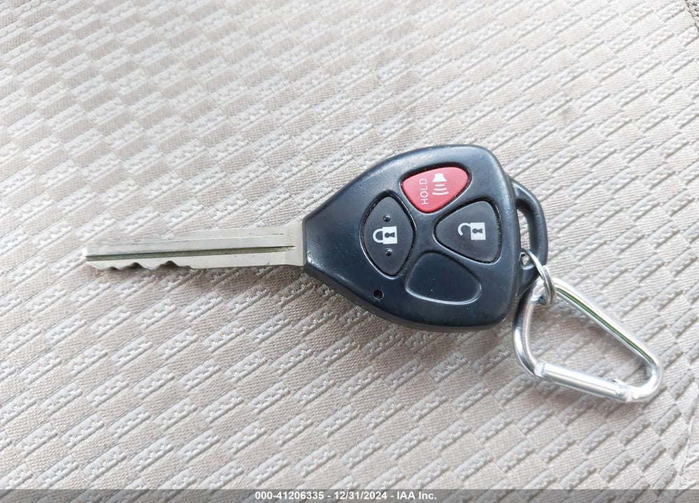 2011 TOYOTA RAV4 VIN: 2T3BF4DV8BW097029