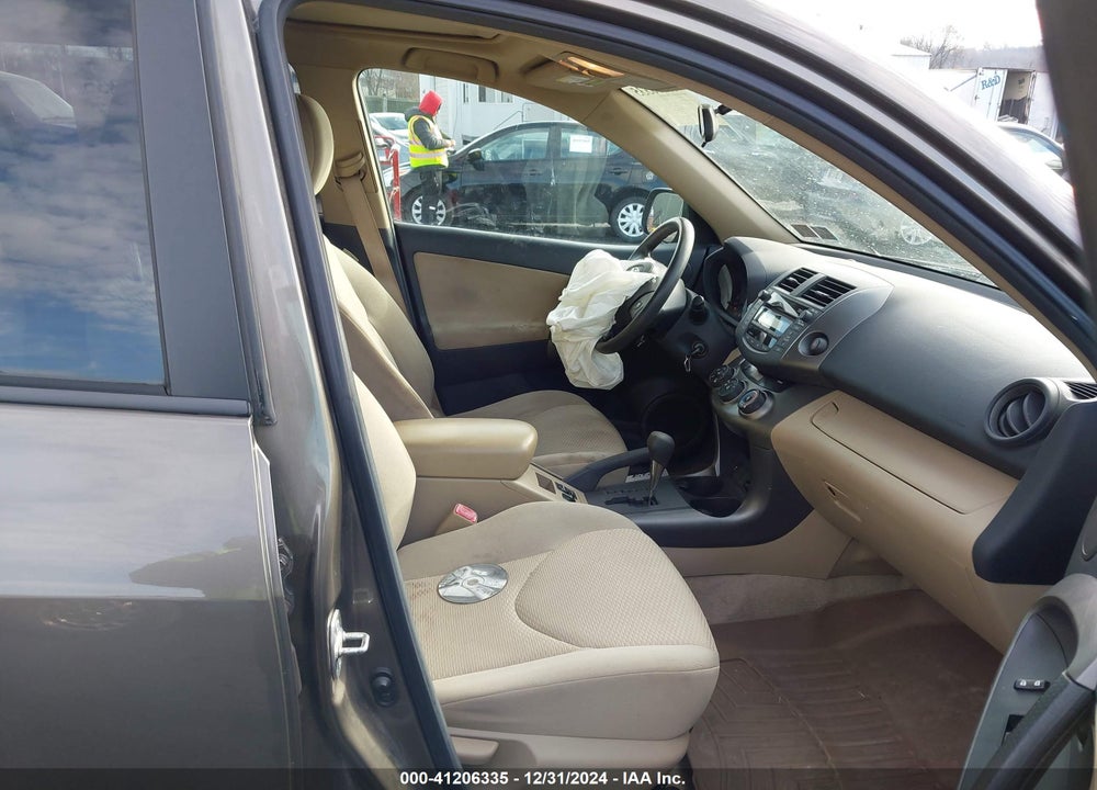2011 TOYOTA RAV4 VIN: 2T3BF4DV8BW097029