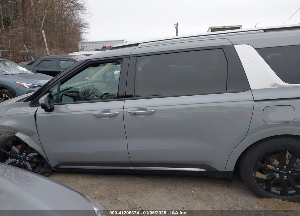 2024 KIA CARNIVAL MPV SX PRESTIGE VIN: KNDNE5H39R6385877