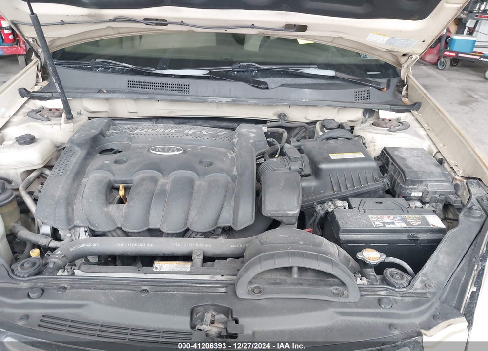 2008 KIA OPTIMA VIN: KNAGE123885269713