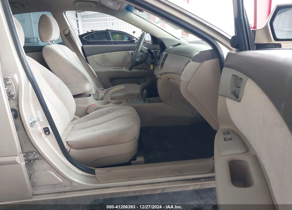 2008 KIA OPTIMA VIN: KNAGE123885269713