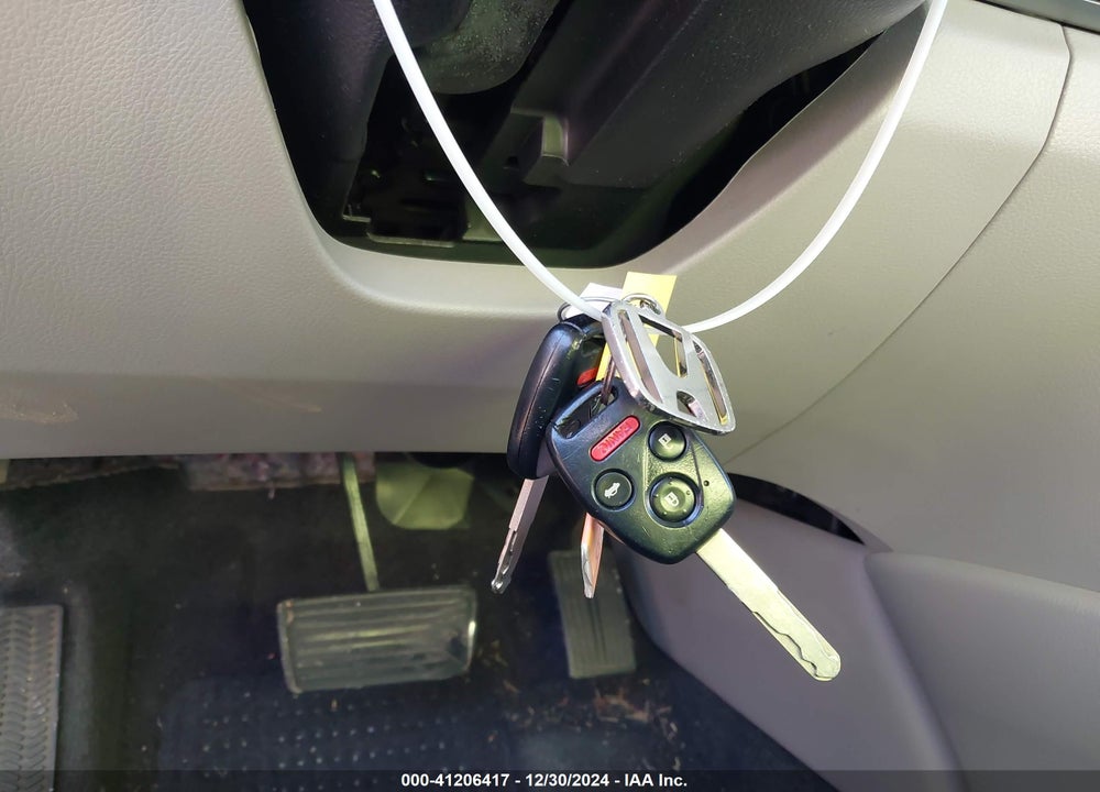 2011 HONDA ACCORD 2.4 LX VIN: 1HGCP2F31BA070112