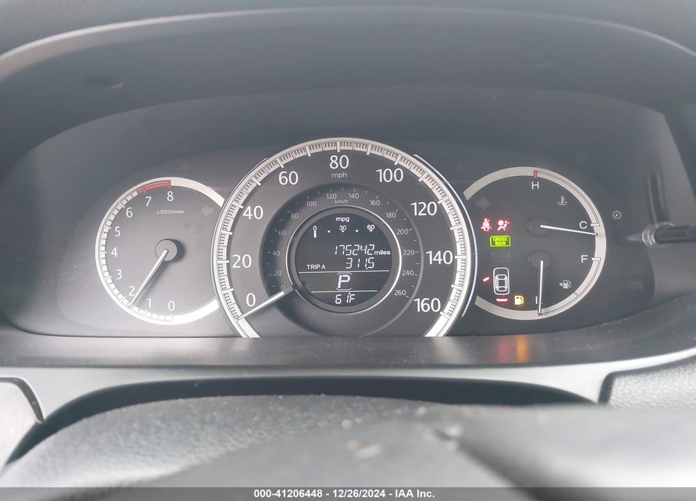 2013 HONDA ACCORD VIN: 1HGCR2F89DA161654