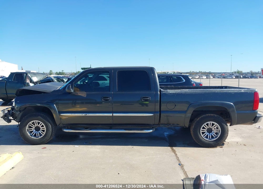 2003 GMC SIERRA 1500HD SLT VIN: 1GTGC13U53F203980