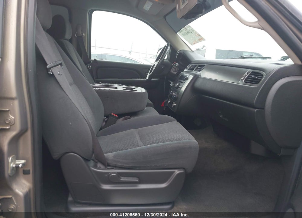 2007 CHEVROLET TAHOE LS VIN: 1GNFC13J77R243524