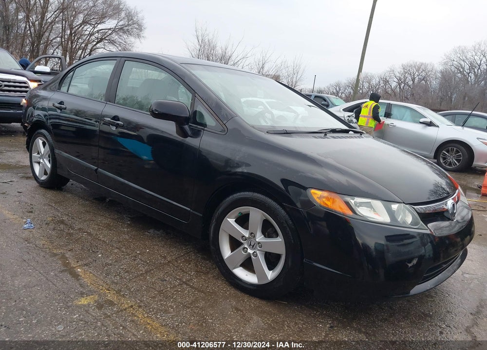 2008 HONDA CIVIC VIN: 1HGFA16818L100226