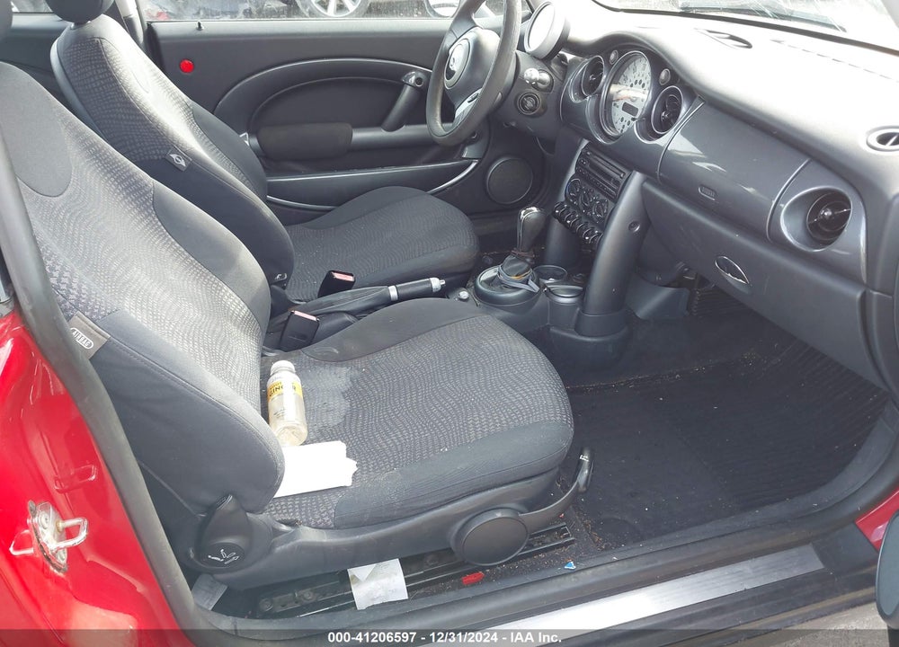 2003 MINI COOPER VIN: WMWRC33463TJ51908