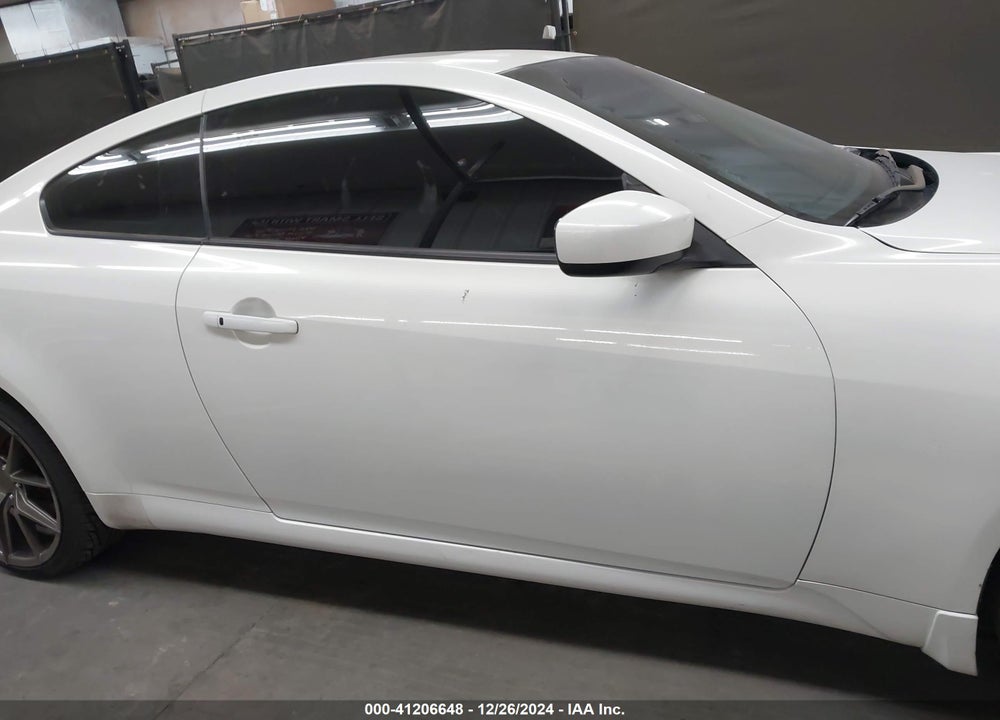 2010 INFINITI G37X VIN: JN1CV6EL3AM153148