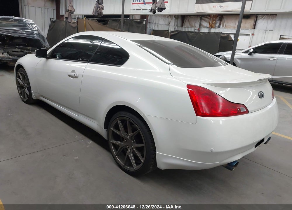 2010 INFINITI G37X VIN: JN1CV6EL3AM153148