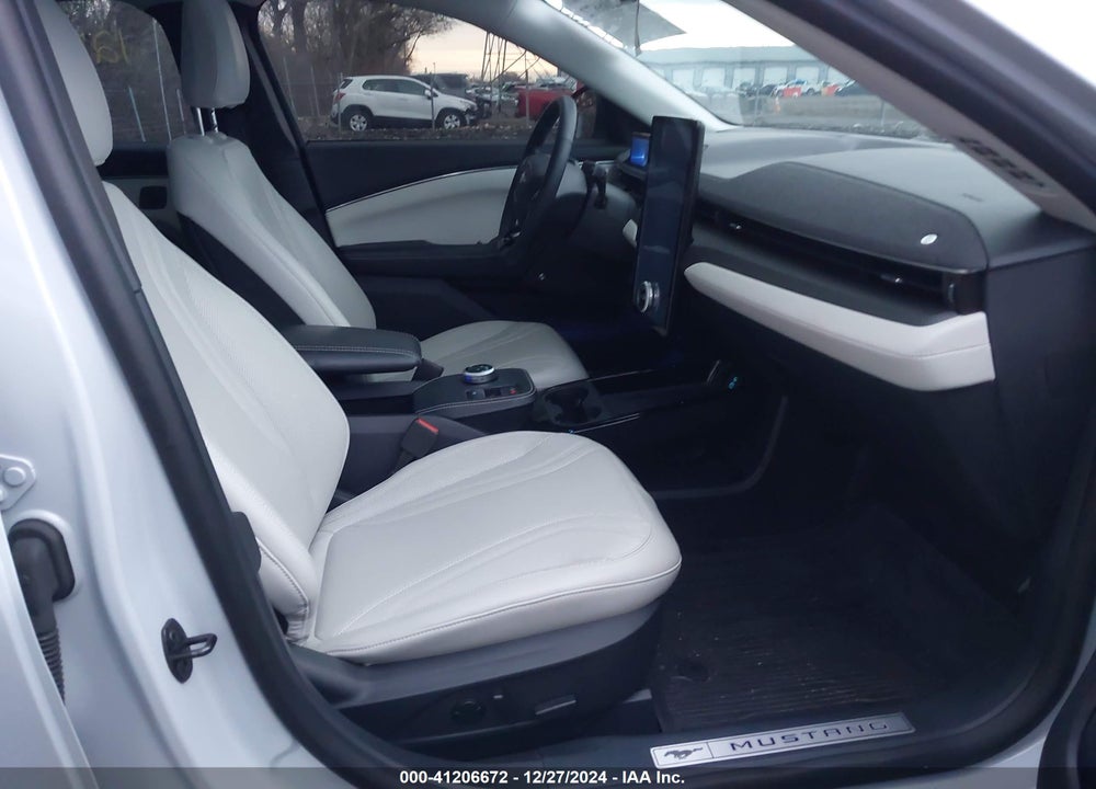 2022 FORD MUSTANG MACH-E PREMIUM VIN: 3FMTK3SS9NMA40259
