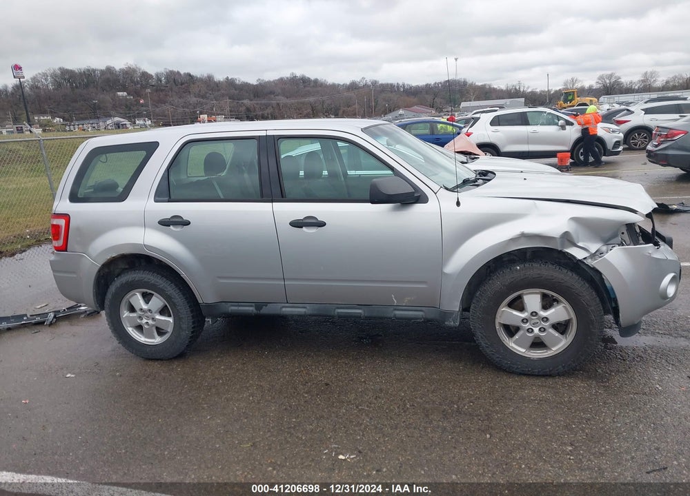 2012 FORD ESCAPE XLS VIN: 1FMCU0C72CKA83896