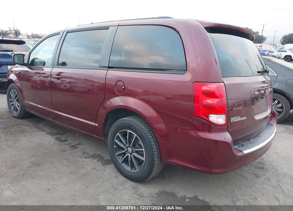2018 DODGE GRAND CARAVAN GT VIN: 2C4RDGEG8JR343415