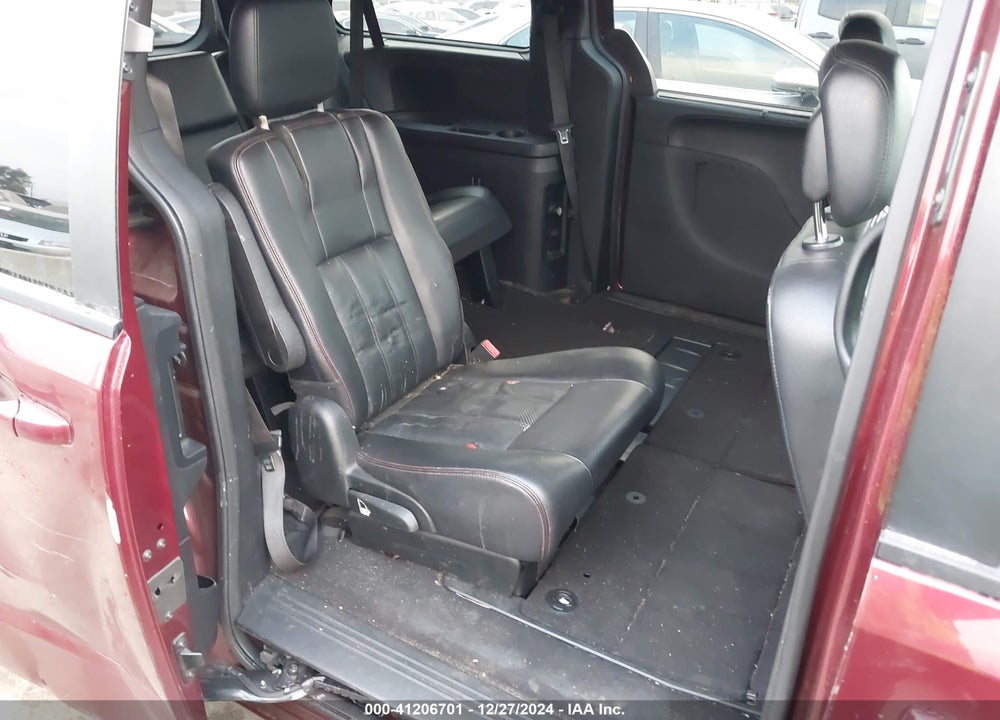 2018 DODGE GRAND CARAVAN GT VIN: 2C4RDGEG8JR343415