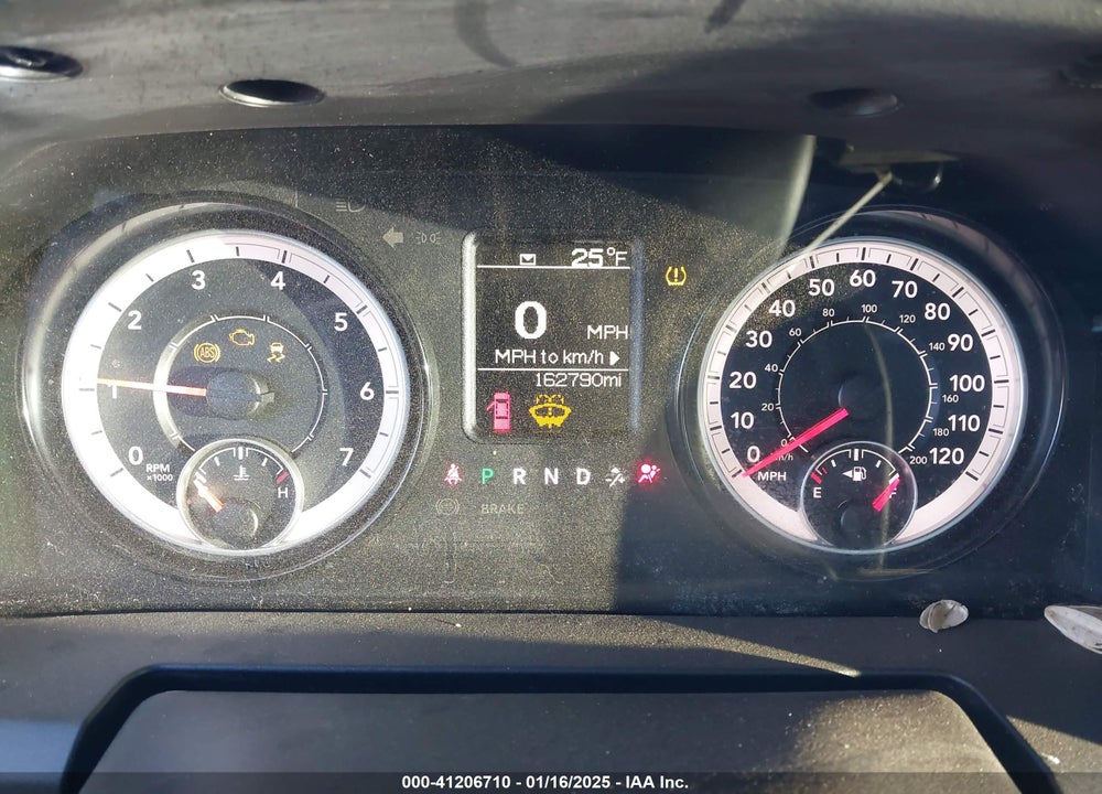 2018 RAM 1500 TRADESMAN 4X4 8' BOX VIN: 3C6JR7DG8JG238550