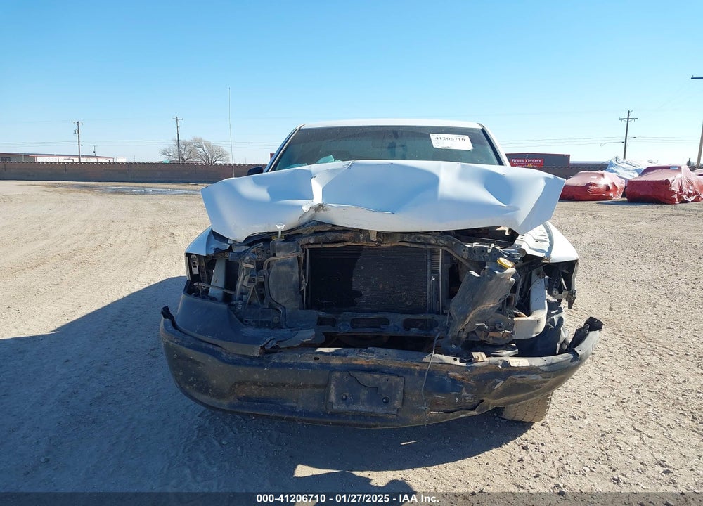 2018 RAM 1500 TRADESMAN 4X4 8' BOX VIN: 3C6JR7DG8JG238550