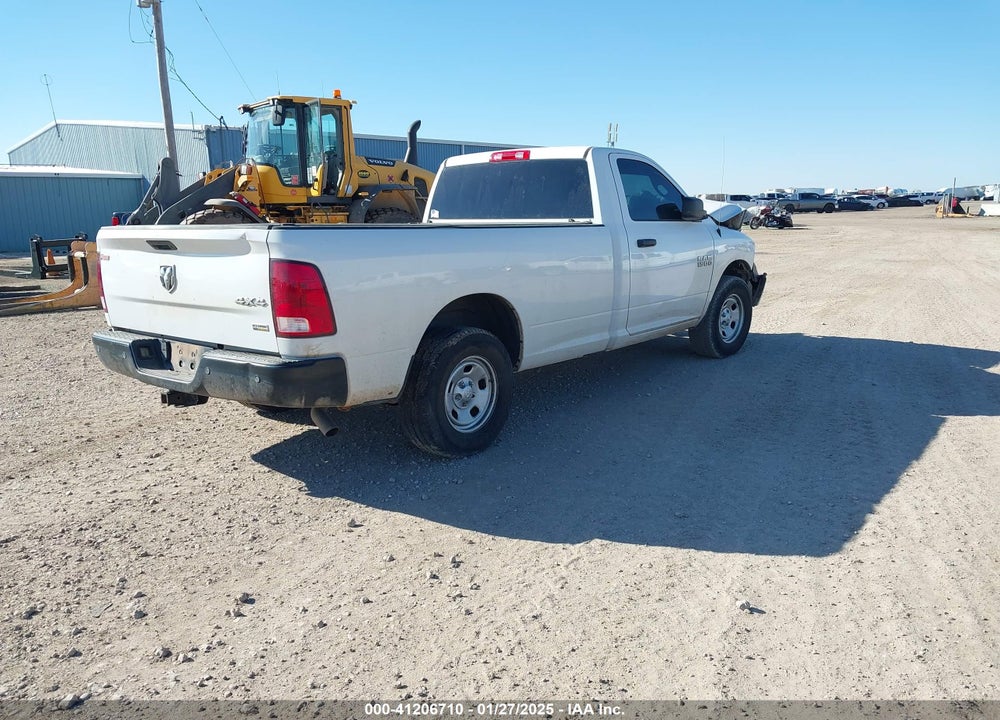 2018 RAM 1500 TRADESMAN 4X4 8' BOX VIN: 3C6JR7DG8JG238550