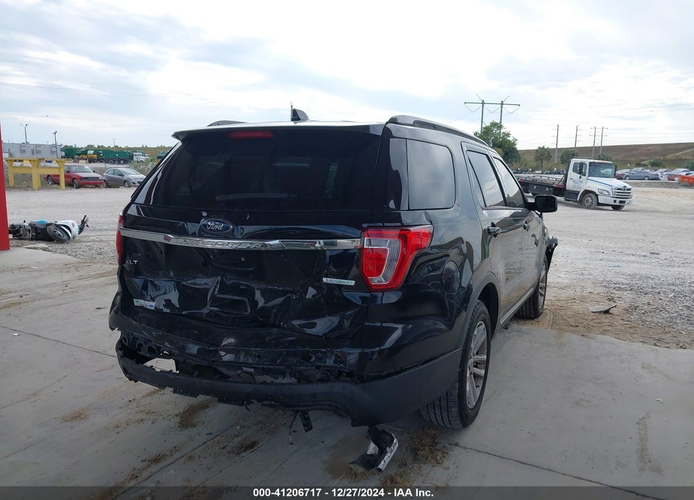 2017 FORD EXPLORER XLT VIN: 1FM5K7DH9HGC45211
