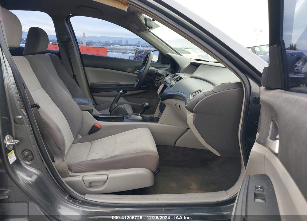 2008 HONDA ACCORD 2.4 LX VIN: 1HGCP26338A052476