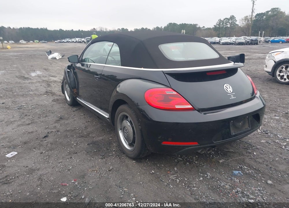 2015 VOLKSWAGEN BEETLE 1.8T CLASSIC VIN: 3VW517AT2FM823620
