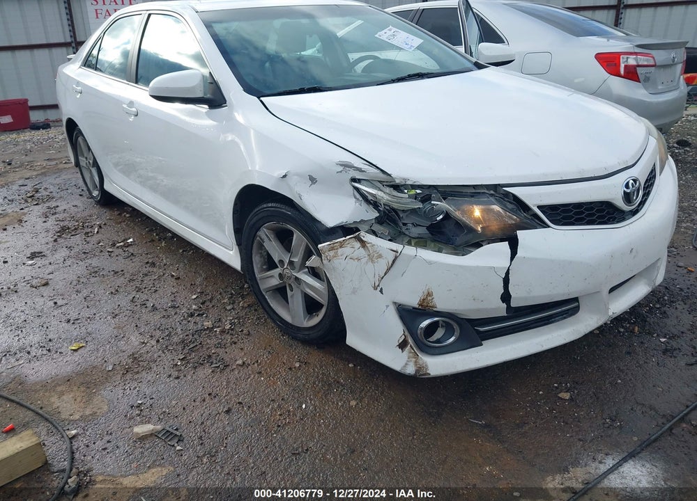 2014 TOYOTA CAMRY VIN: 4T1BF1FK2EU417637
