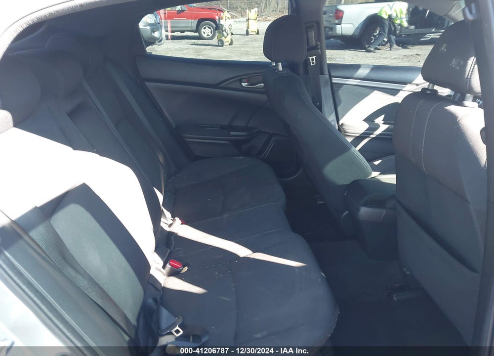 2018 HONDA CIVIC VIN: SHHFK7H56JU201318