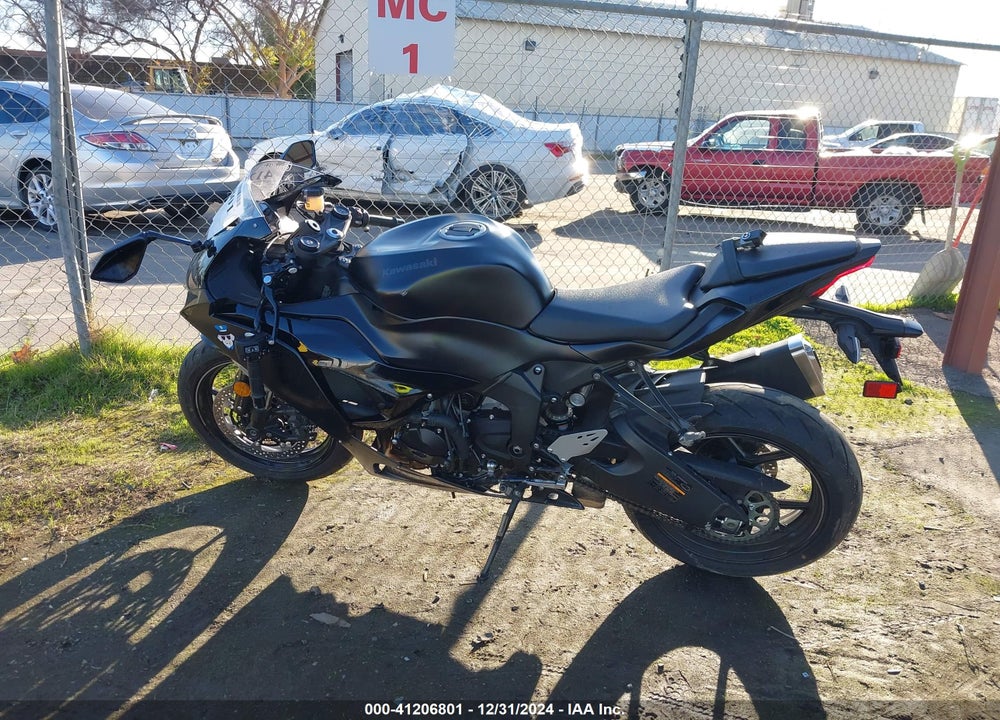 2024 KAWASAKI ZX636 K VIN: JKBZXJJ12RA001812